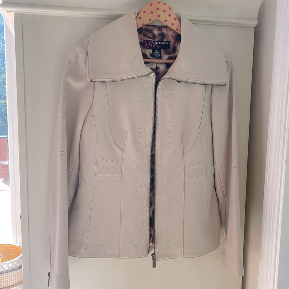 Peck & Peck cream lined leather jacket size small
